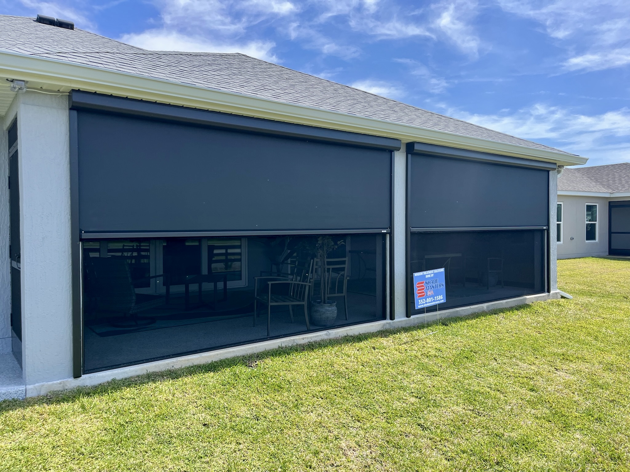 Exterior dim out shade on patio for privacy and sun protection